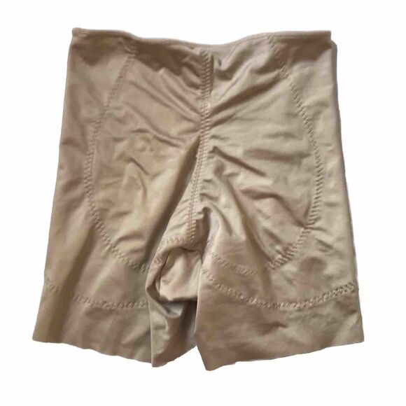 SPANX Nude Beige Slimplicity 1038 Booty Booster Short M Shapewear *No Pads NWOT - Picture 3 of 13